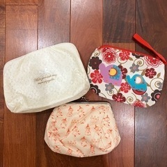 ポーチいろいろ