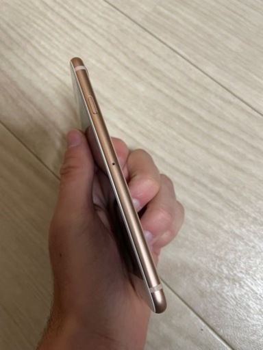 [美品] iPhone8 64GB SIM フリー