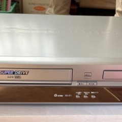 【1月末まで】ＤＶＤプレーヤー一体型Ｇコード付ハイファイビデオ ...