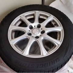 引き渡し決定済み】スタッドレスタイヤ ホイール付き ブリヂストン