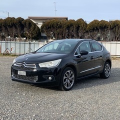 6速MT　DS4　お好きな方どうぞ　シトロエン　スポーツシック