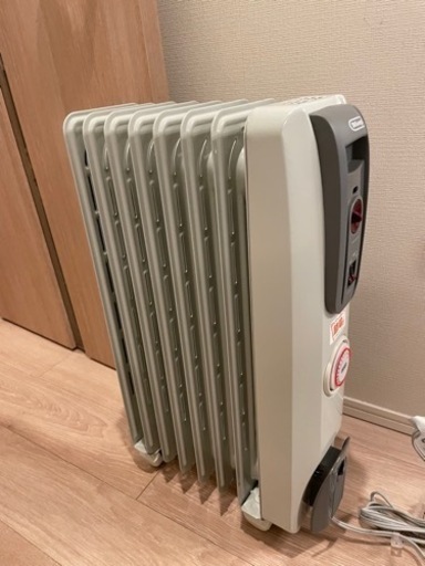 デロンギ　オイルヒーター