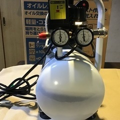 タカギ　オイルレスコンプレッサー　10L 静音タイプ　ACP-10Aの画像