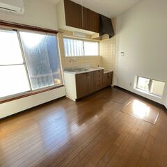 流山の閑静な住宅街にあるリフォーム済み戸建！ - 流山市