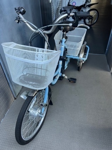 三輪自転車