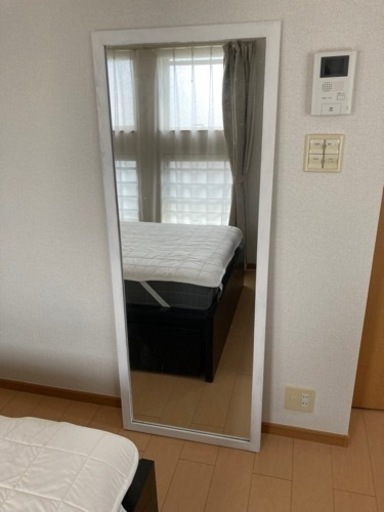 全身ミラー　(鏡・スタンドあり)