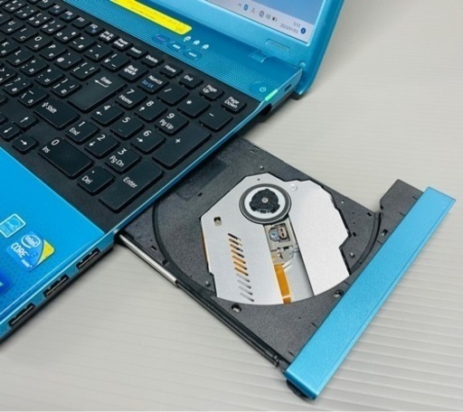 （引取先決定）配送可！　年賀状　SSD、Windows11搭載　SONY製ノートパソコンVAIO　カメラ、Bluetooth、ACアダ