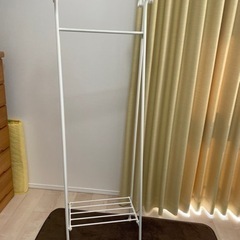 おしゃれ目なハンガーラック　ホワイトの画像