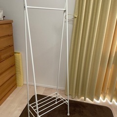 おしゃれ目なハンガーラック　ホワイトの画像
