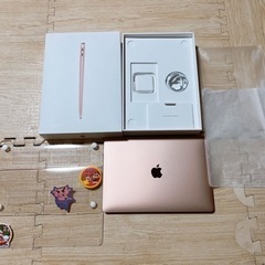 ほぼ新品 付属品未使用 MacBook Air 2020 M1 256GB 美品 【全国配送料金一律700円】