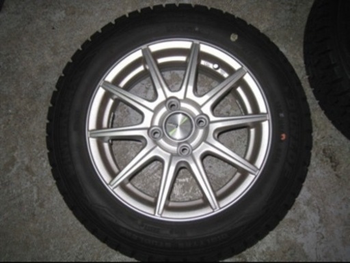 スタッドレスタイヤ 14インチ 175/65R1 4バリ山アルミホイール ウィンターマックス2シーズン使用 フィット等