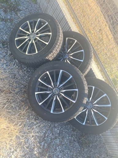 195/60R16 スタッドレスタイヤ　4本