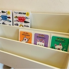 絵本棚　ホワイト2/3まで出品の画像
