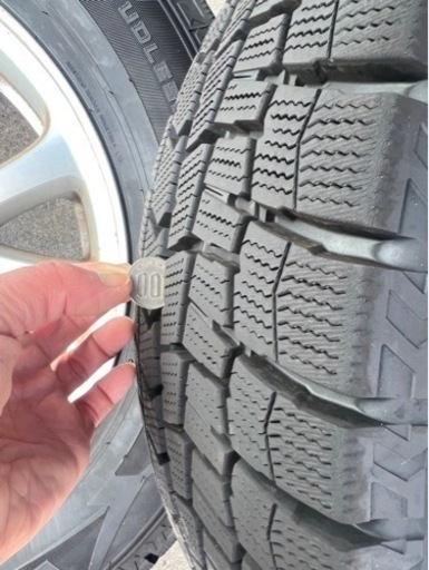 ❄️スタッドレスタイヤ↪︎ワンシーズン使用✰4本セット❅215/65R16 ホンダ