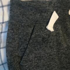 キッズ温か冬物ズボン　110㎝の画像