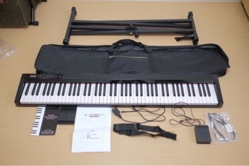 ポータブル電子ピアノ（88鍵盤）と電子ピアノスタンド