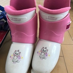 子供用スキー110センチ、ブーツ21センチ、ストックセット　