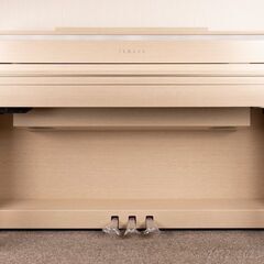 ’19年製ヤマハ_クラビノーバ【CLP-675WA】木製88鍵盤電子ピアノ「グランドタッチ鍵盤」新品時希望小売価格：316,800 円（税込）の画像
