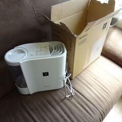 ◇シャープ・プラズマクラスター気化式加湿器ＨＶ－Ｇ３０ーＷ◇の画像