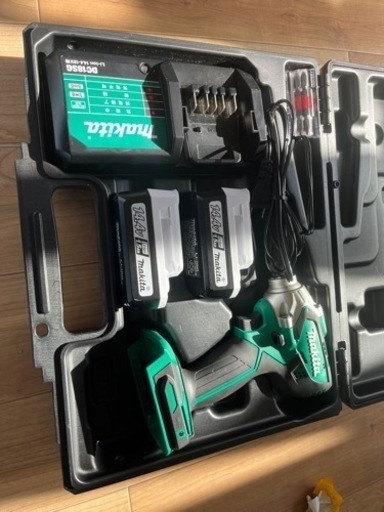 マキタインパクトドライバー14.4V