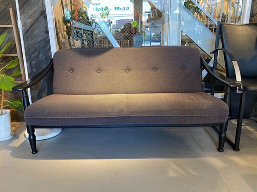 宇都宮でオシャレな家具を探すなら『オトワリバース！』カリモク karimoku チターノ Chitano ソファ ブラック 2シーター 中古品