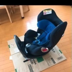 サイベックス　シローナ　ISOFIX