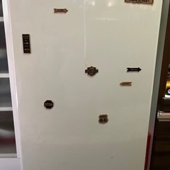 日立 フリーザー82L