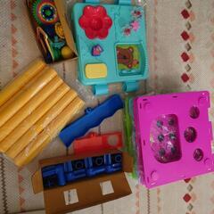 立って座ってハイハイで  ピープル株式会社の画像