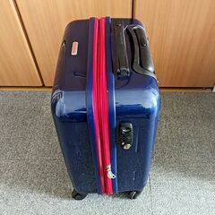 スーツーケース (機内持ち込みサイズ)の画像