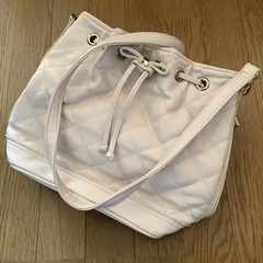 若い方向け♡可愛い系のショルダーバック