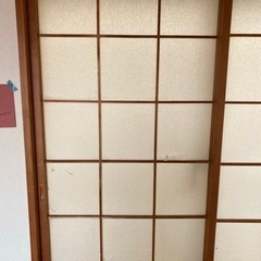 和室の窓枠和紙の張り替えをお願いします