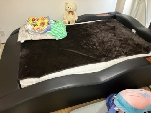 【引取り決定】ダブルベッド　最終値引きです