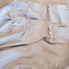 【1月末終了】カーテン(幅110cm×高さ197cm)2点セットの画像