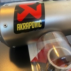 ✨超美品✨AKRAPOVIC アクラポビッチ スリップオンマフラー  R3 MTの画像