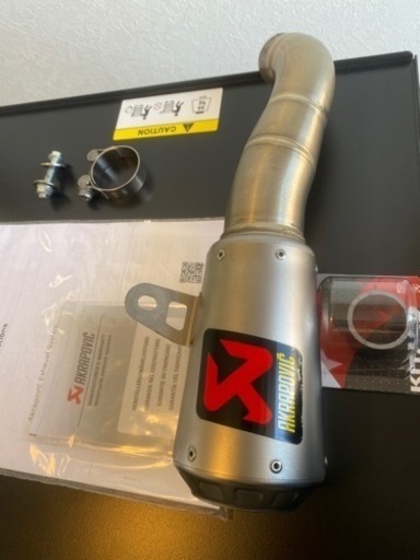 ✨超美品✨AKRAPOVIC アクラポビッチ スリップオンマフラー  R3 MT