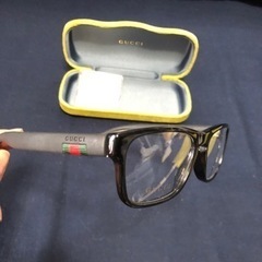 GUCCI   メガネ　　15000円の画像