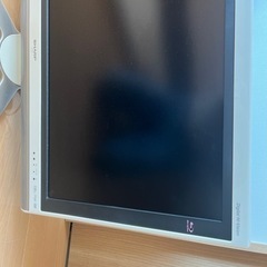 シャープ　AQUOS  LC-32DX1の画像