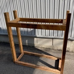 タイヤラック