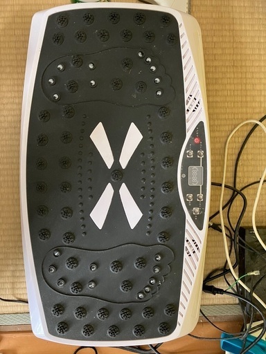 ブルブルマシーン 振動 電動マッサージャー ダイエット