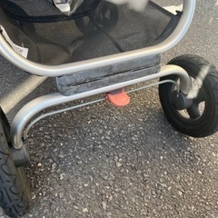 受付中！値下げ✳︎再投稿ストッケ✴︎STOKKE✴︎ベビーカーの画像
