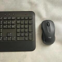 logicoolワイヤレスキーボード(マウス付き)の画像