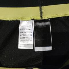 adidasスウェットの画像