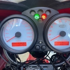商談中◎最終値下げ◎ DUCATI ドゥカティ SS800 ss800 スーパースポーツ　Ducati ducati ドカティ　走行距離6000Km 車検令和6年10月までの画像