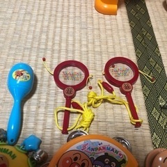 ①受け渡し取引中　アンパンマン のおもちゃ楽器玩具一式の画像