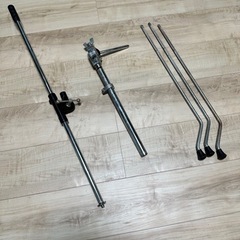 （お話中）マイクスタンド上部、タムホルダー、フロアタム足