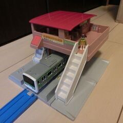 プラレール　プラキッズ橋上駅と車両２編成セット№Ｌの画像