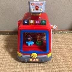 ⑤受け渡し取引中　アンパンマン音と光と手遊びいっぱい DXパズル消防車