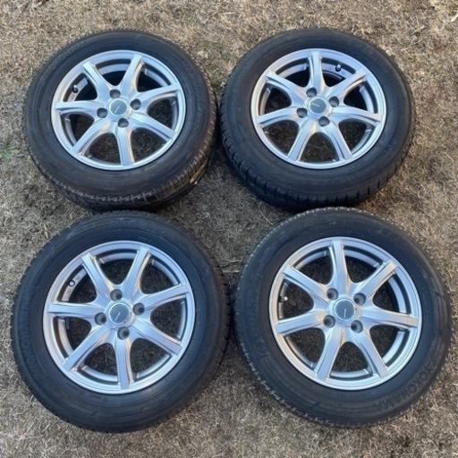 完売御礼　国産スタッドレスホイールセット コンパクトカー向け