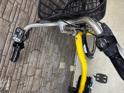 新春SALE 東京23区配達無料　新基準　ブリヂストン　アシスタ　8.9Ah リチウム 電動自転車 中古　75