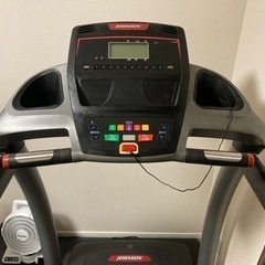 ジョンソン 8.1T ルームランナー トレッドミル